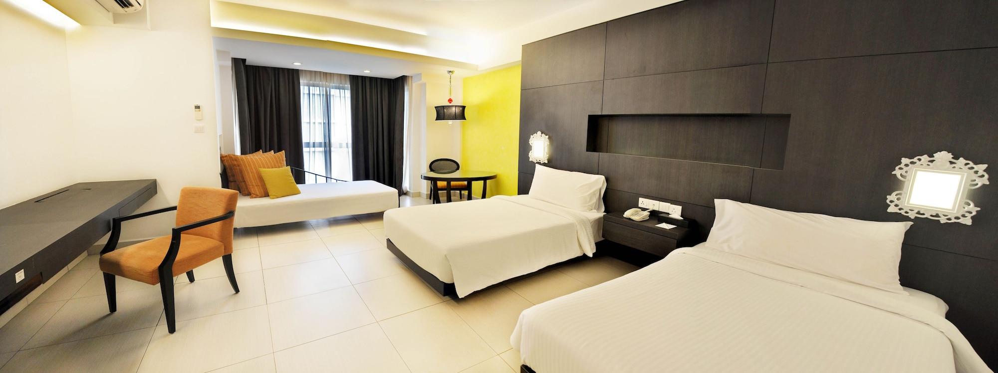 Hotel Avillion Admiral Cove à Port Dickson Extérieur photo
