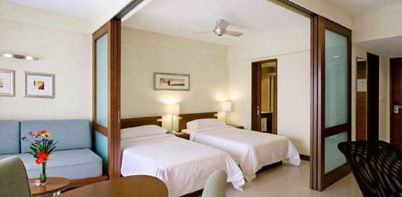 Hotel Avillion Admiral Cove à Port Dickson Extérieur photo